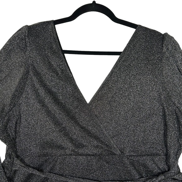 Torrid Size 4 4X Knit Glitter Lurex Surplice Peplum Top Deep Black Metallic - Picture 3 of 10